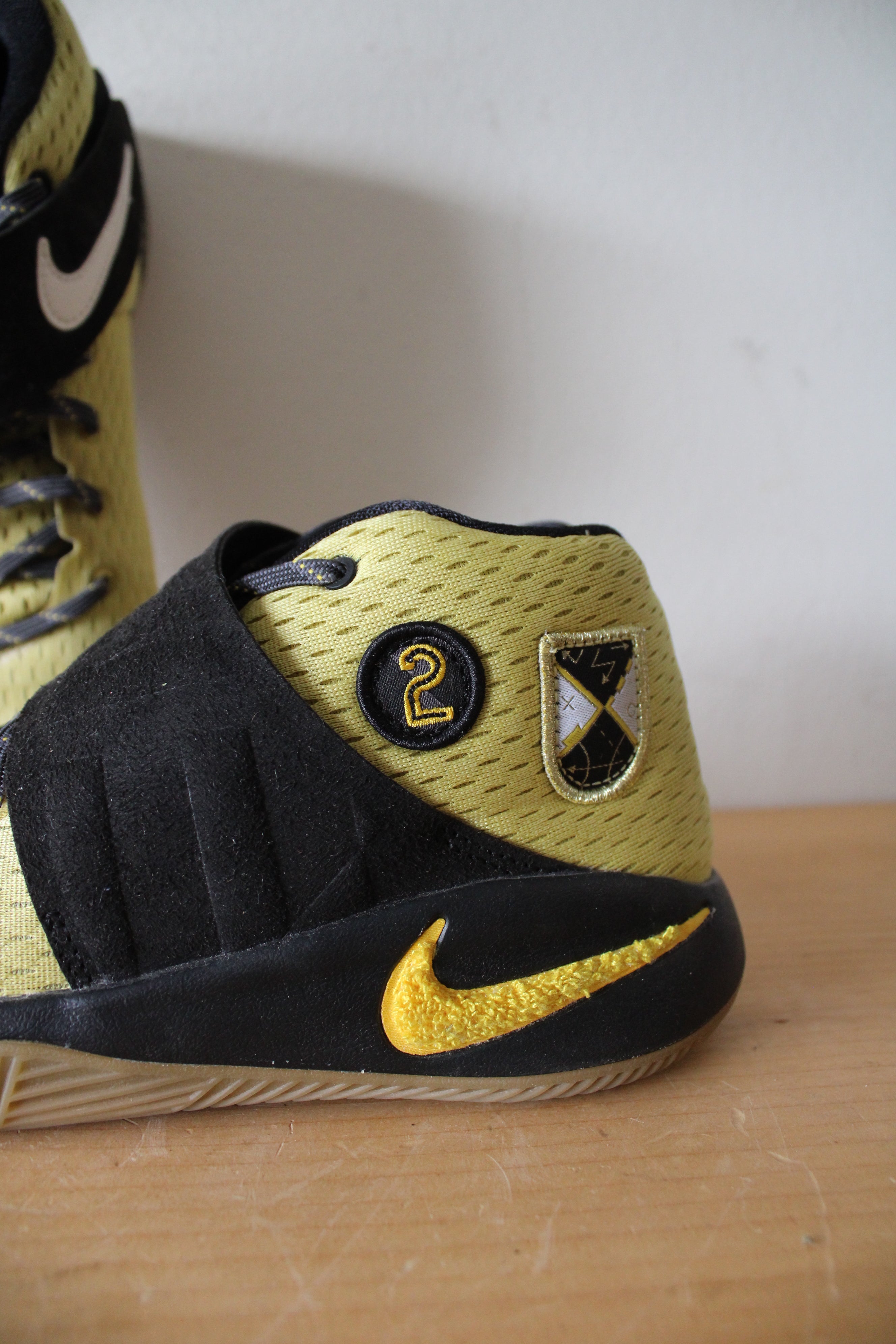 Nike Kyrie 2 All-Star GS Northern Lights Sneakers | Youth Size 6.5