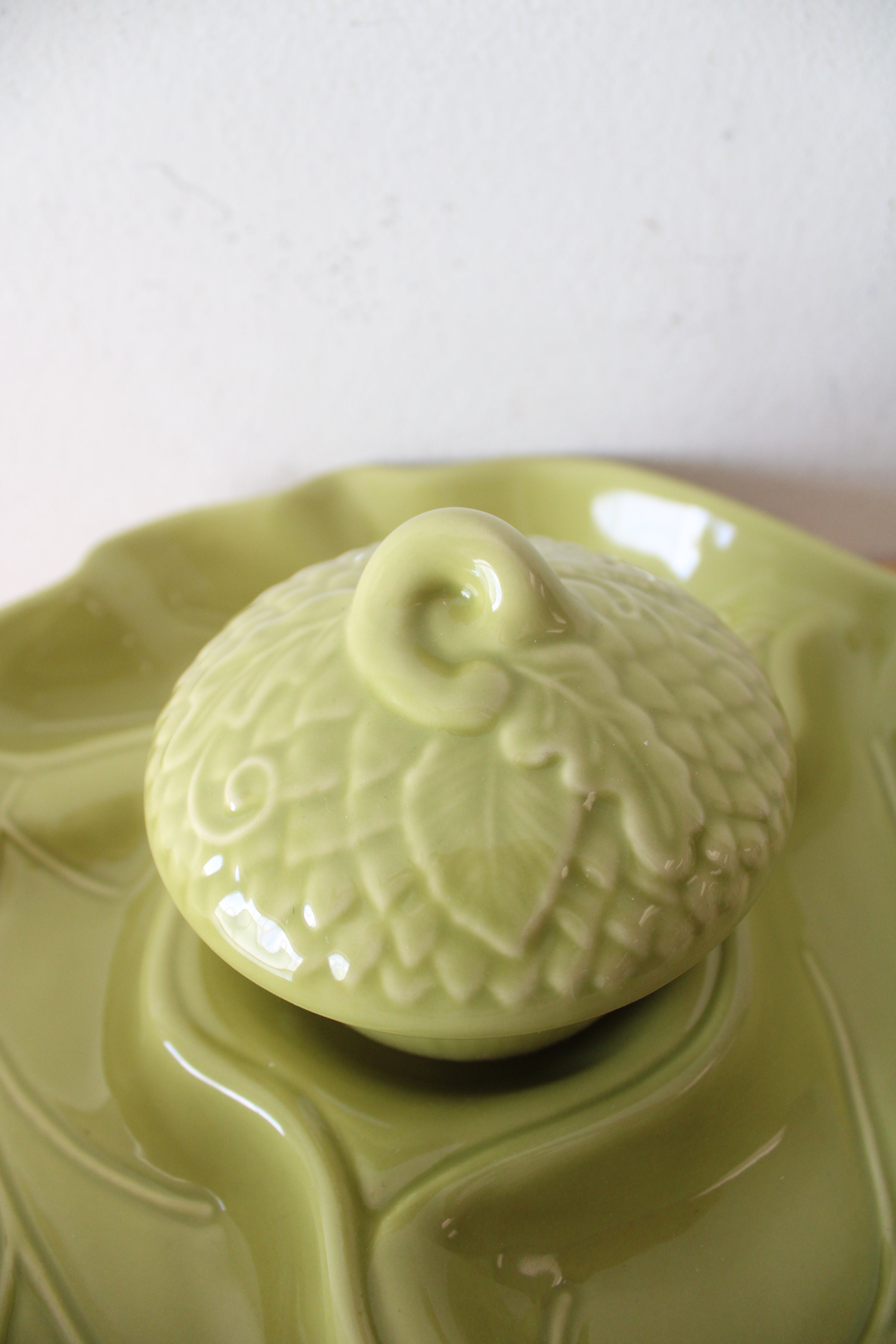 Pfaltzgraff Green Leaf & Acorn Chip & Dip Tray