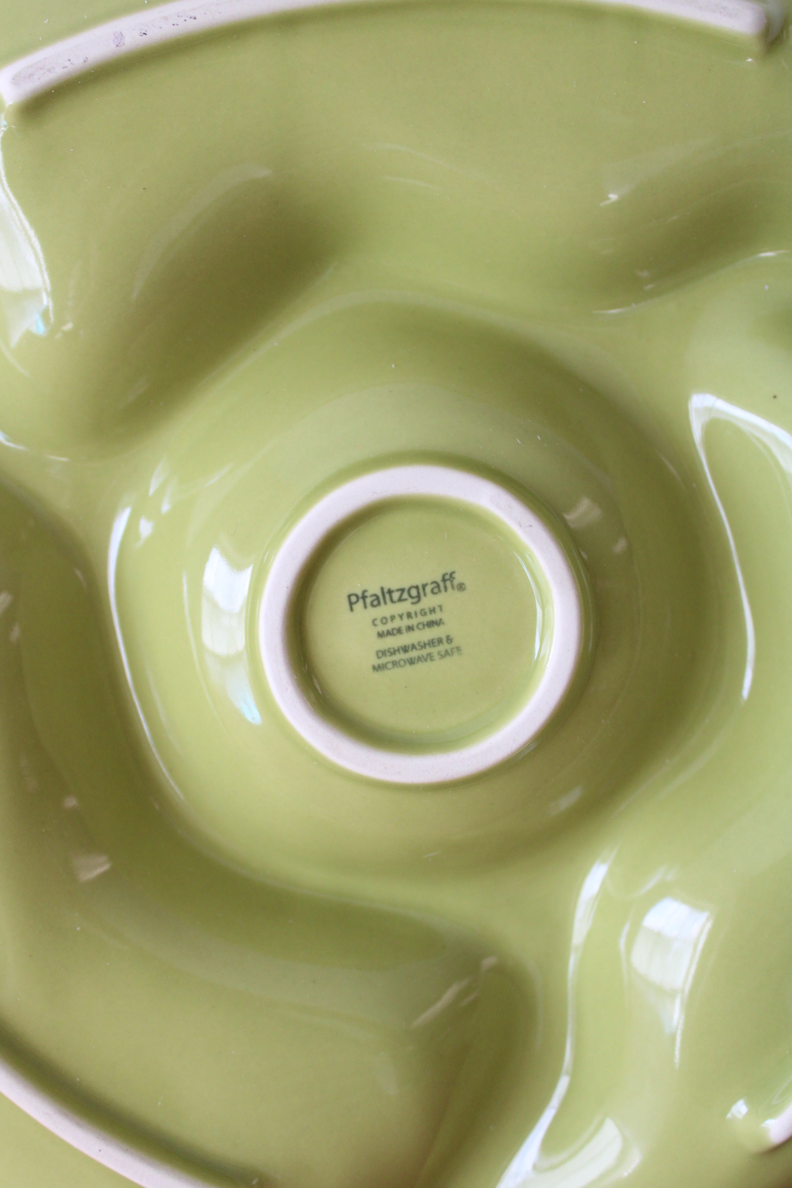 Pfaltzgraff Green Leaf & Acorn Chip & Dip Tray