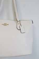 Coach Gallery White Tote Bag
