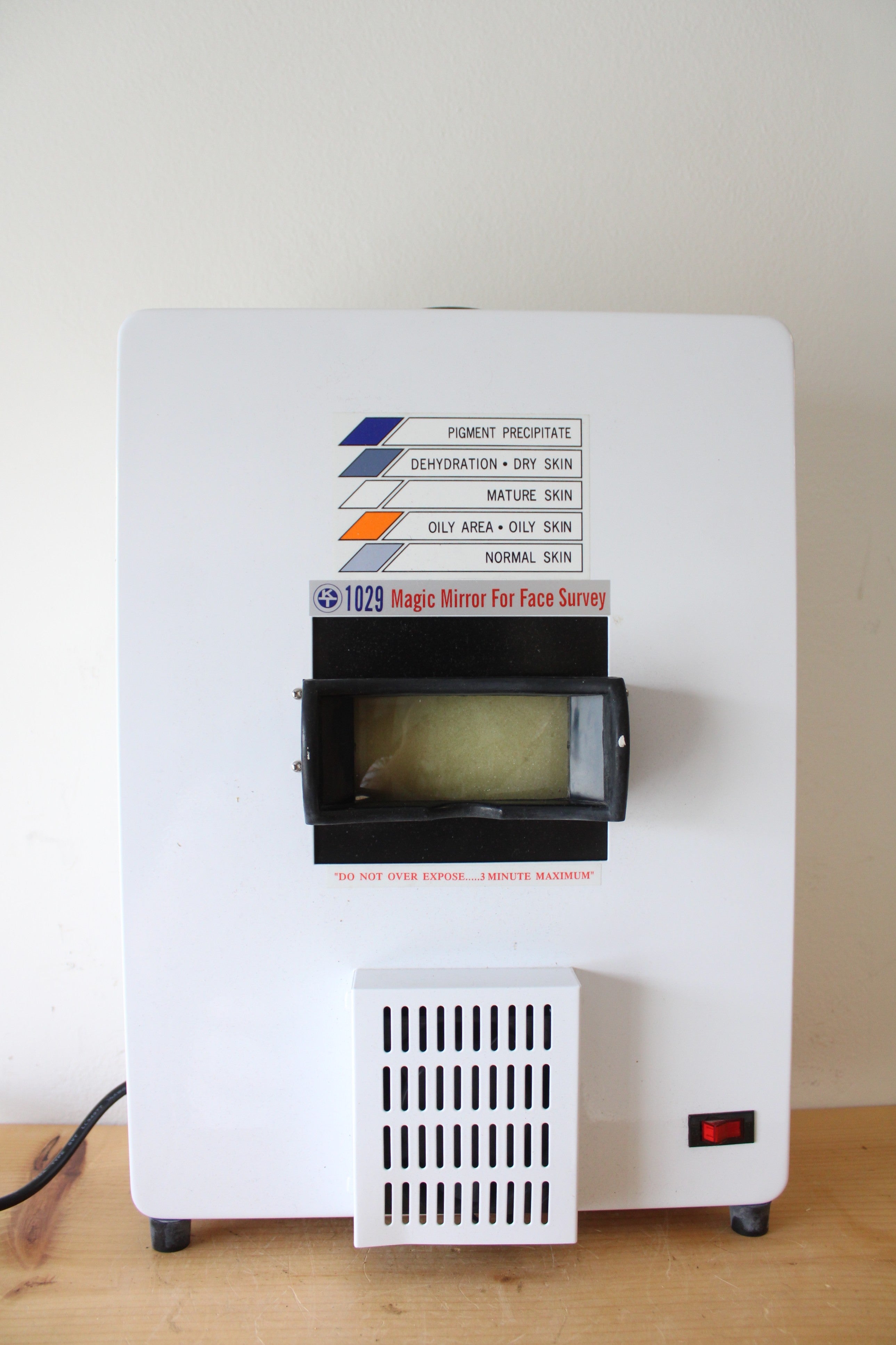 DC-1029 Magic Mirror For Face Survey Skin Scope