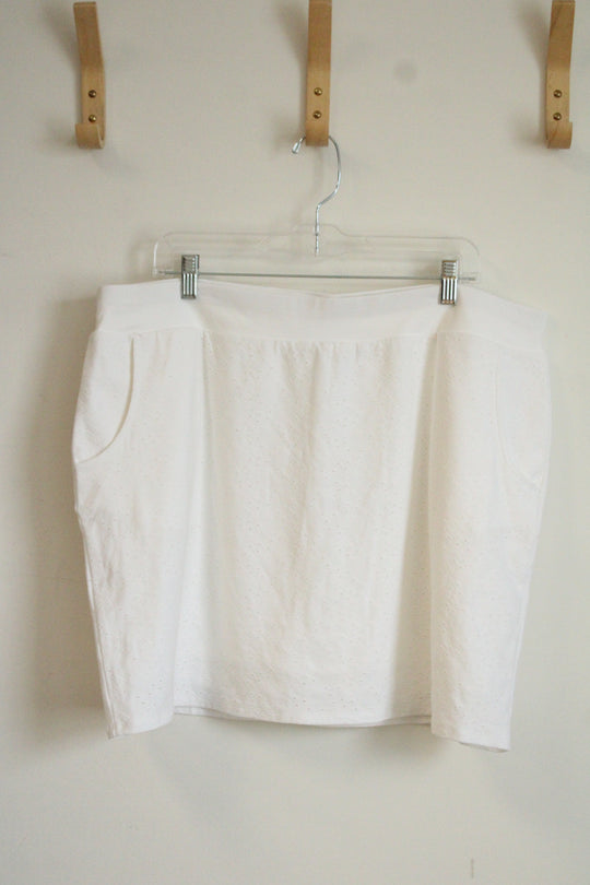 NEW Weekends by Chico's Alabaster Eyelet Elastic Waistband Skort | 3