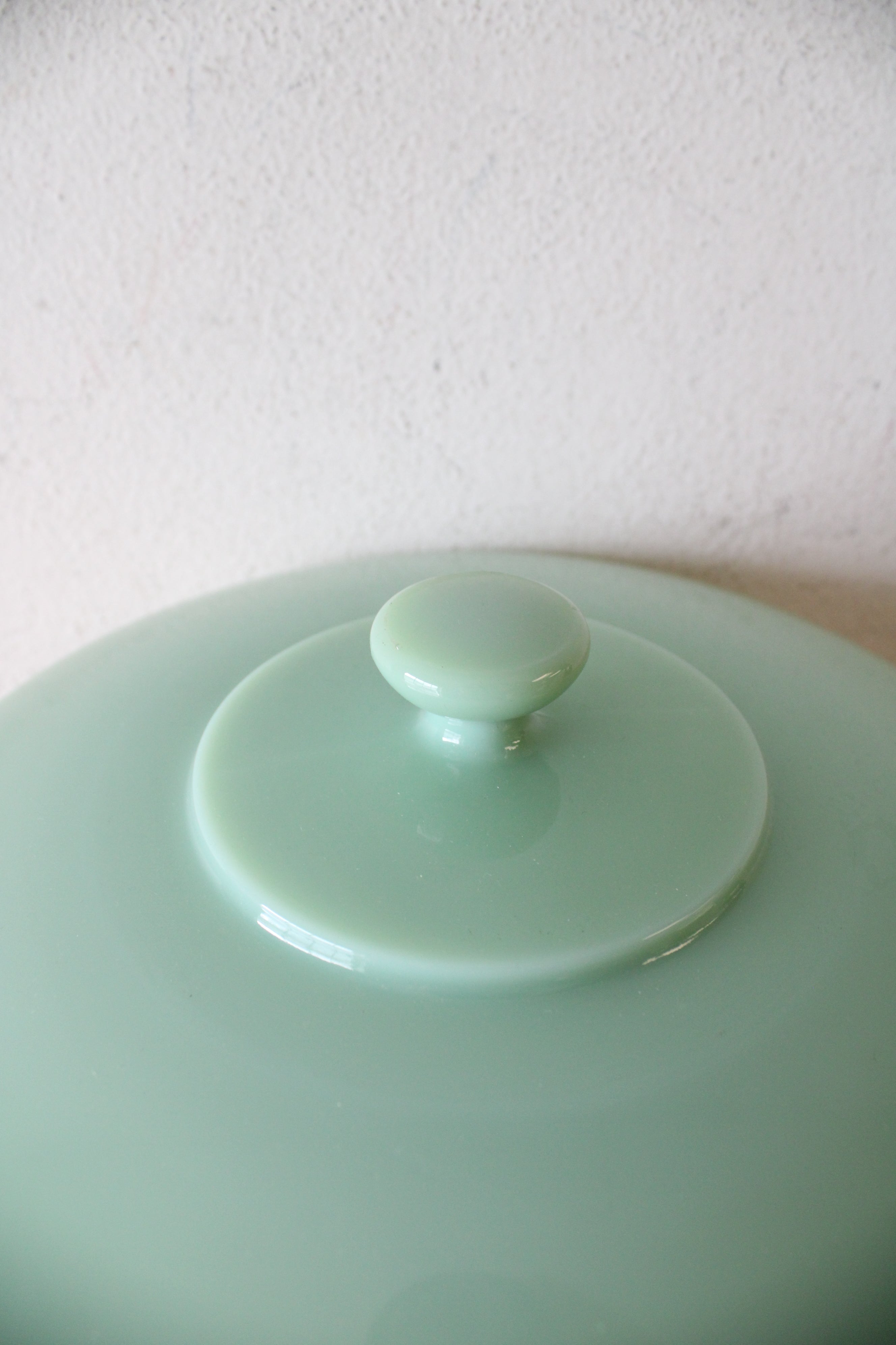 Vintage Anchor Hocking Fire-King 2000 Jadeite 2 Quart Covered Baking Dish