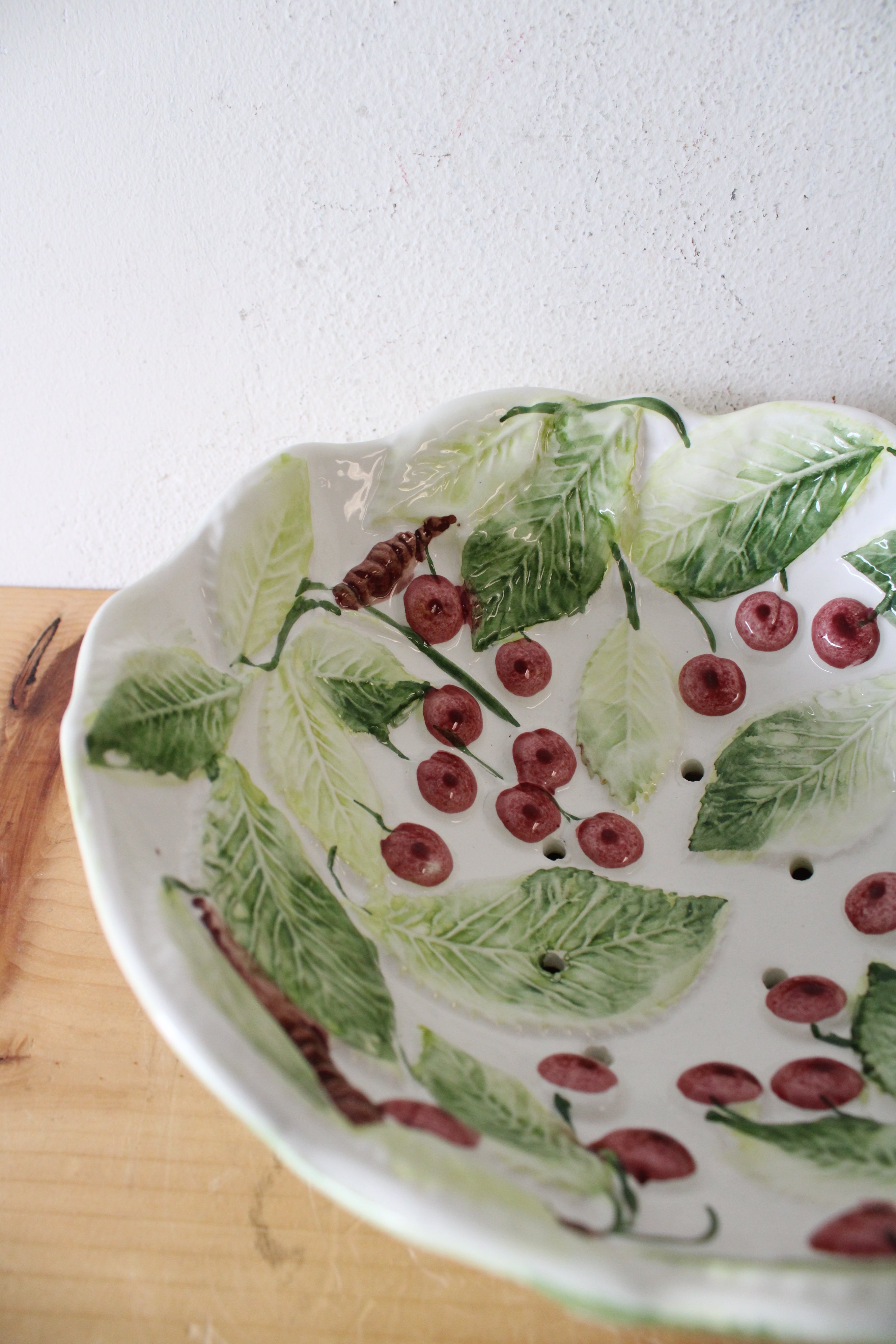 Vintage Cherry Leaves Strainer Ceramic Bowl