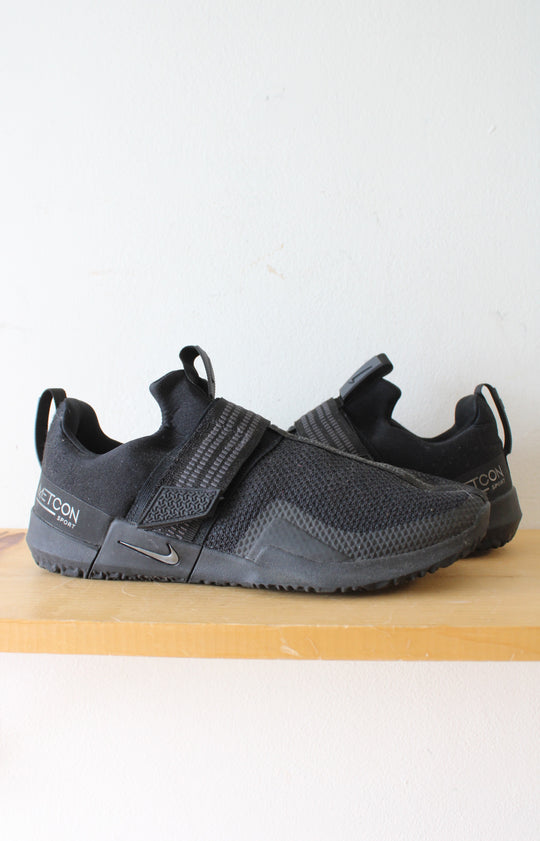 Nike Metcon Sport Black Sneaker | Size 11