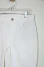 Old Navy High Rise Wow Straight White Jeans | 6 Petite