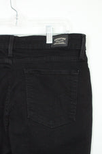 Levi Signature Mid Rise Skinny Black Jeans | 12L