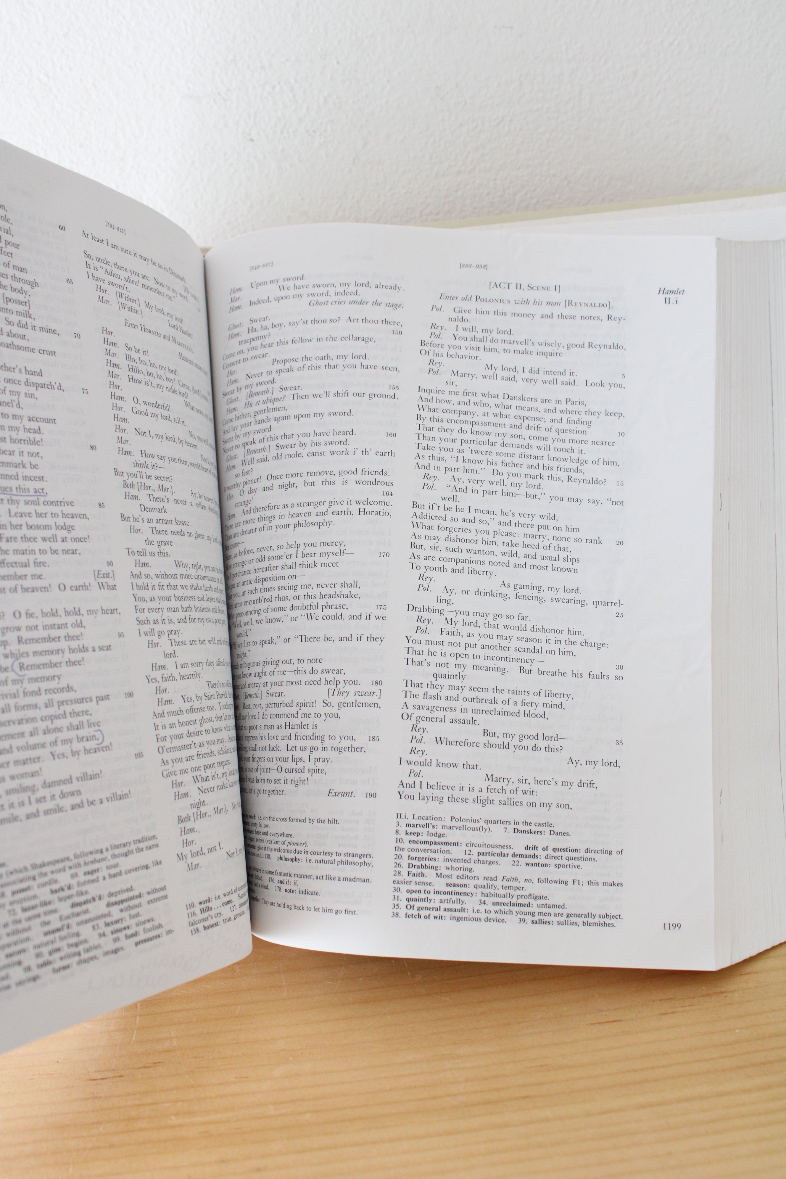 The Riverside Shakespeare Second Edition, By Houghton Mifflin Company