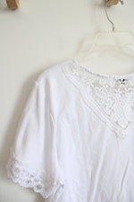 NEW Napa Valley White Lace Edged Top | XL