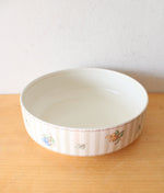Mikasa Intaglio Garden Prose Serving Bowl