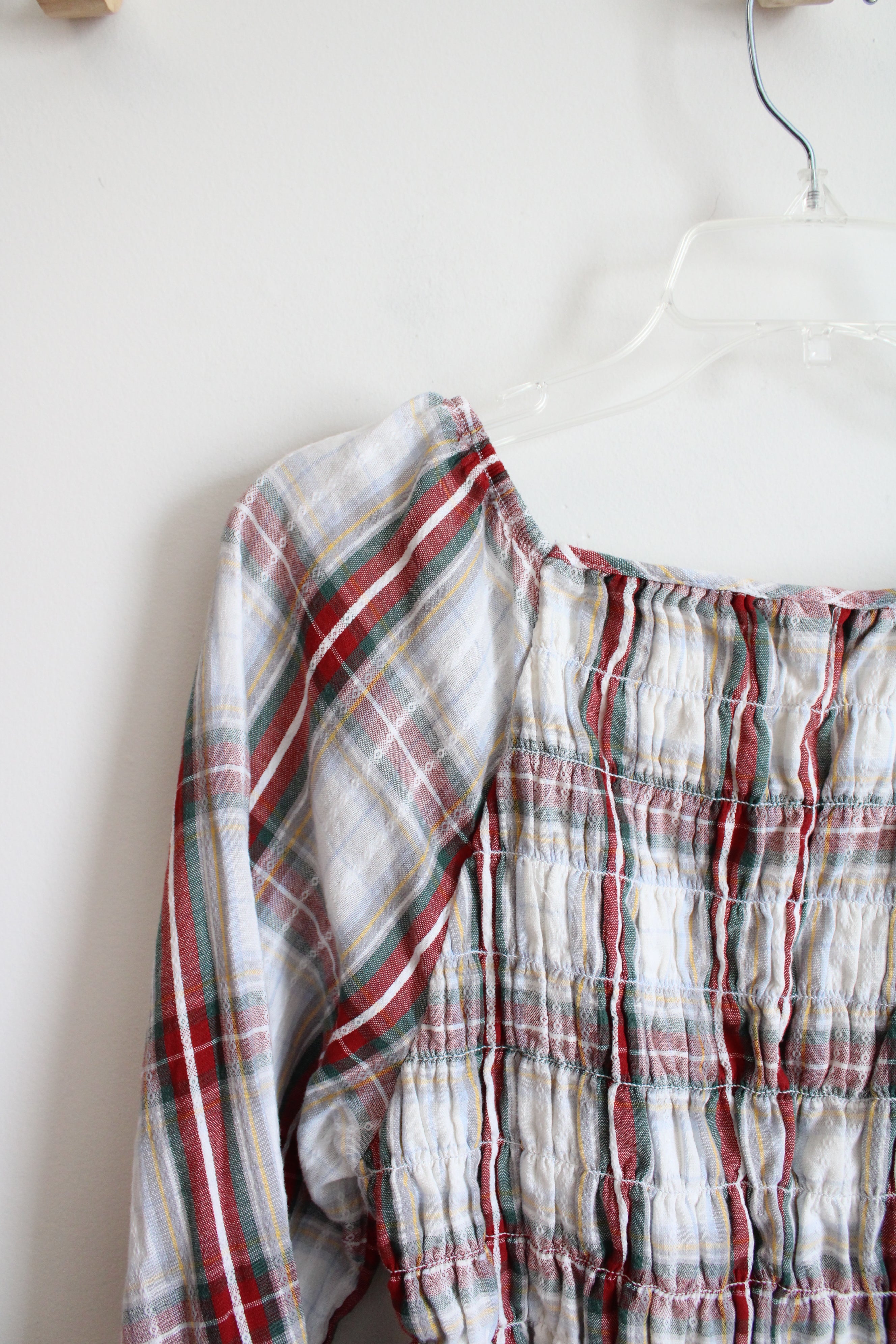 American Eagle Red Green & White Plaid Ruched Cropped Long Sleeved Top | L