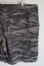 Cabela's Gray Camo Cargo Shorts | 44