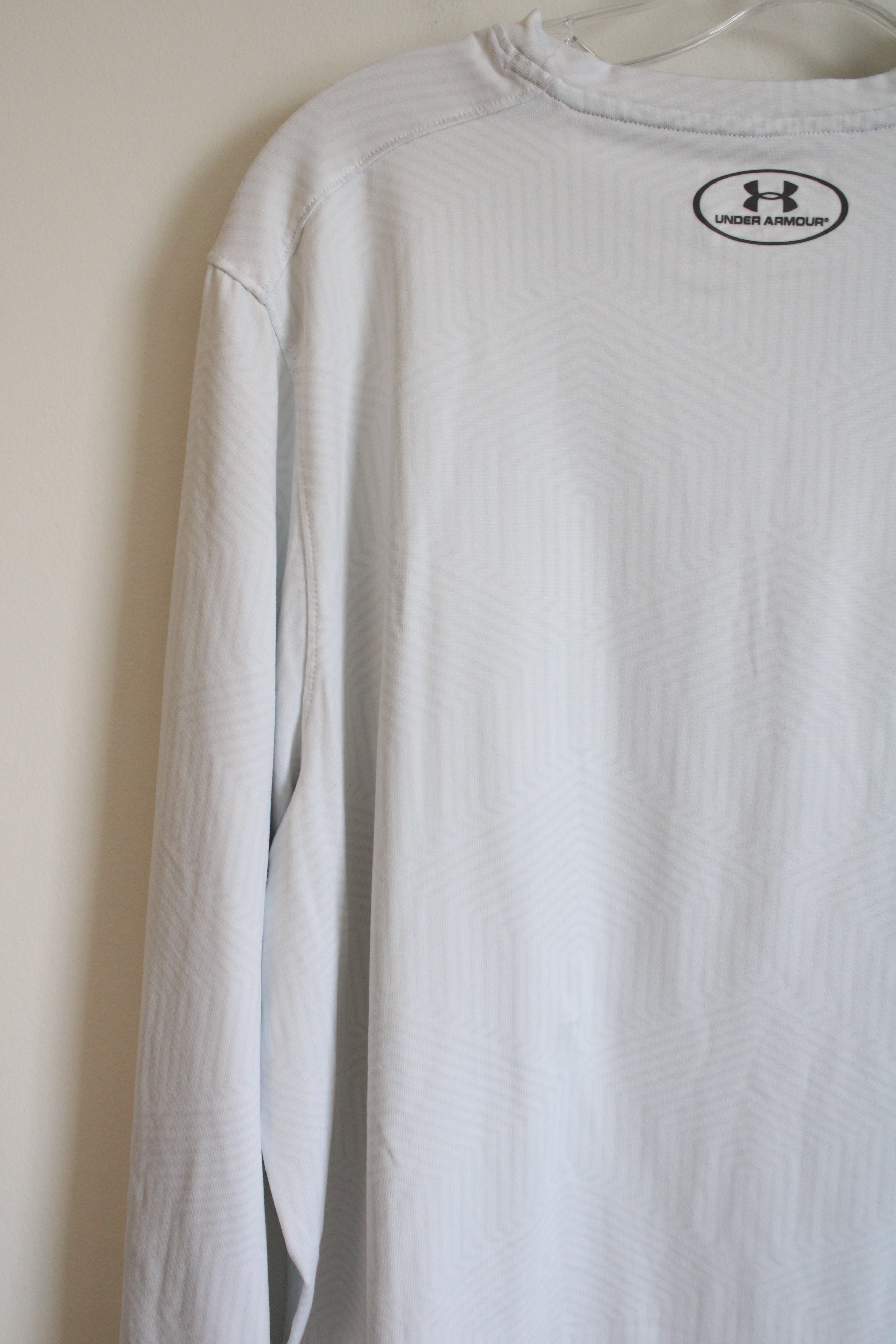 Under Armour Loose Fit ColdGear Long Sleeved Shirt | L