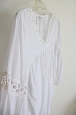 Grand&Greene With Love White Flowy Top | L