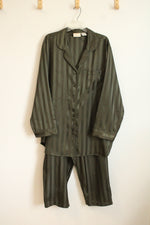 Jaclyn Smith Green Satin 2 Piece Loungewear Set | XXL