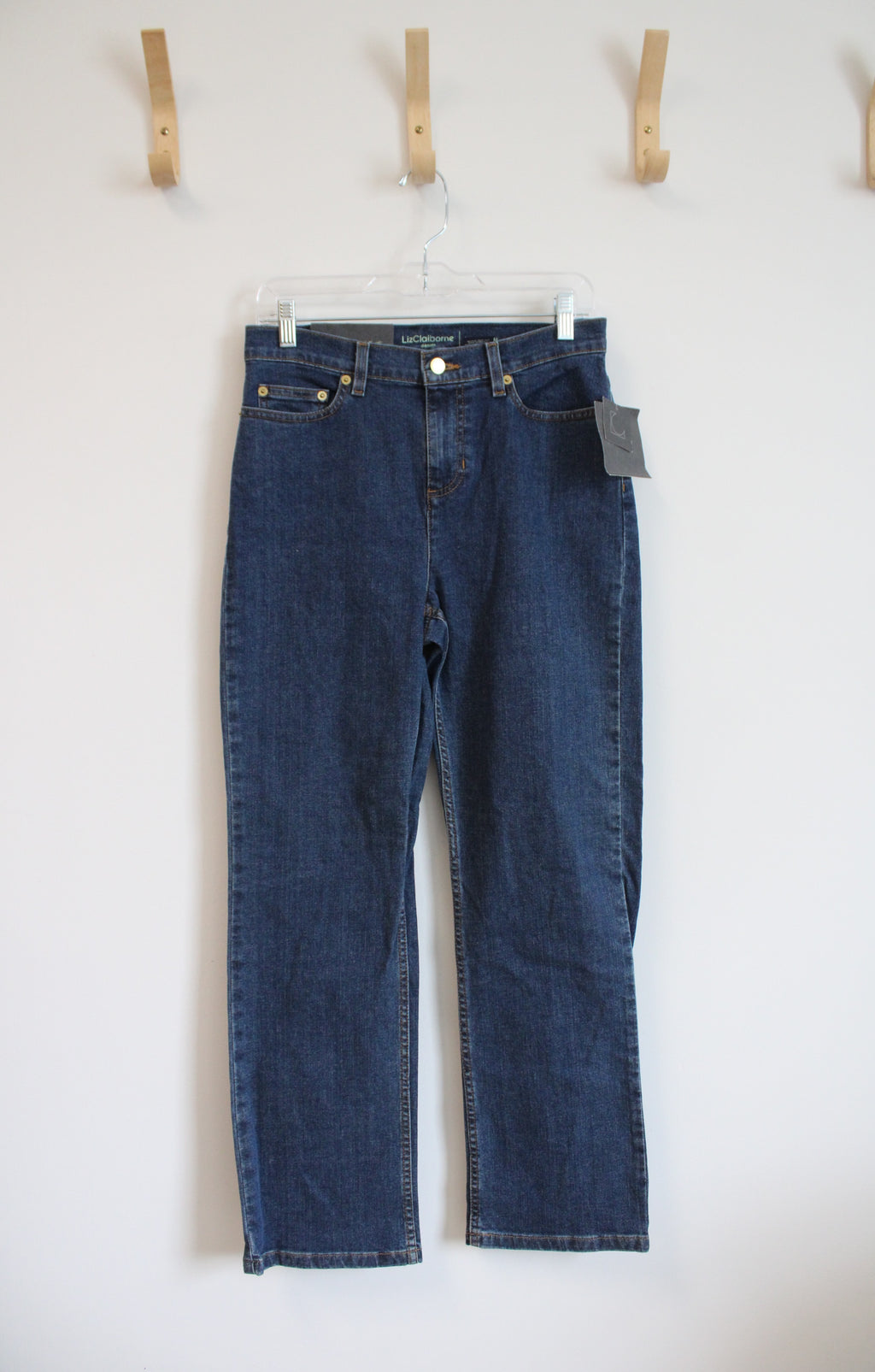 NEW Liz Claiborne Hepburn Straight Leg Jeans | 4 Short