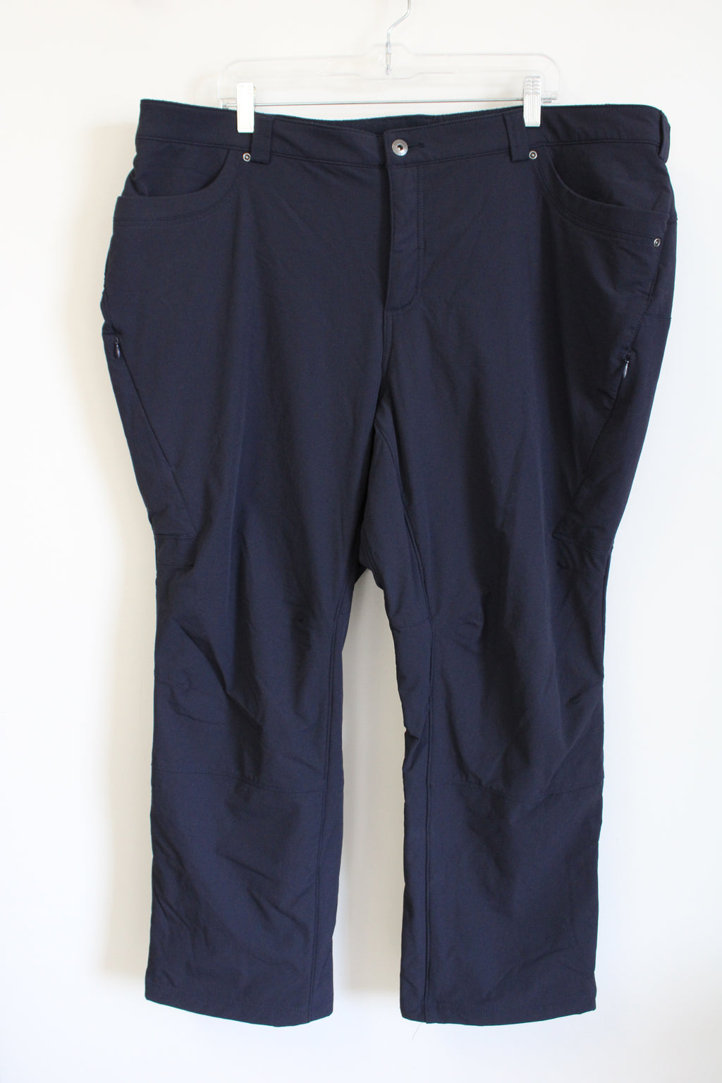 Duluth Trading Xo. Dark Navy Blue Fleece Lined Pant | 22W