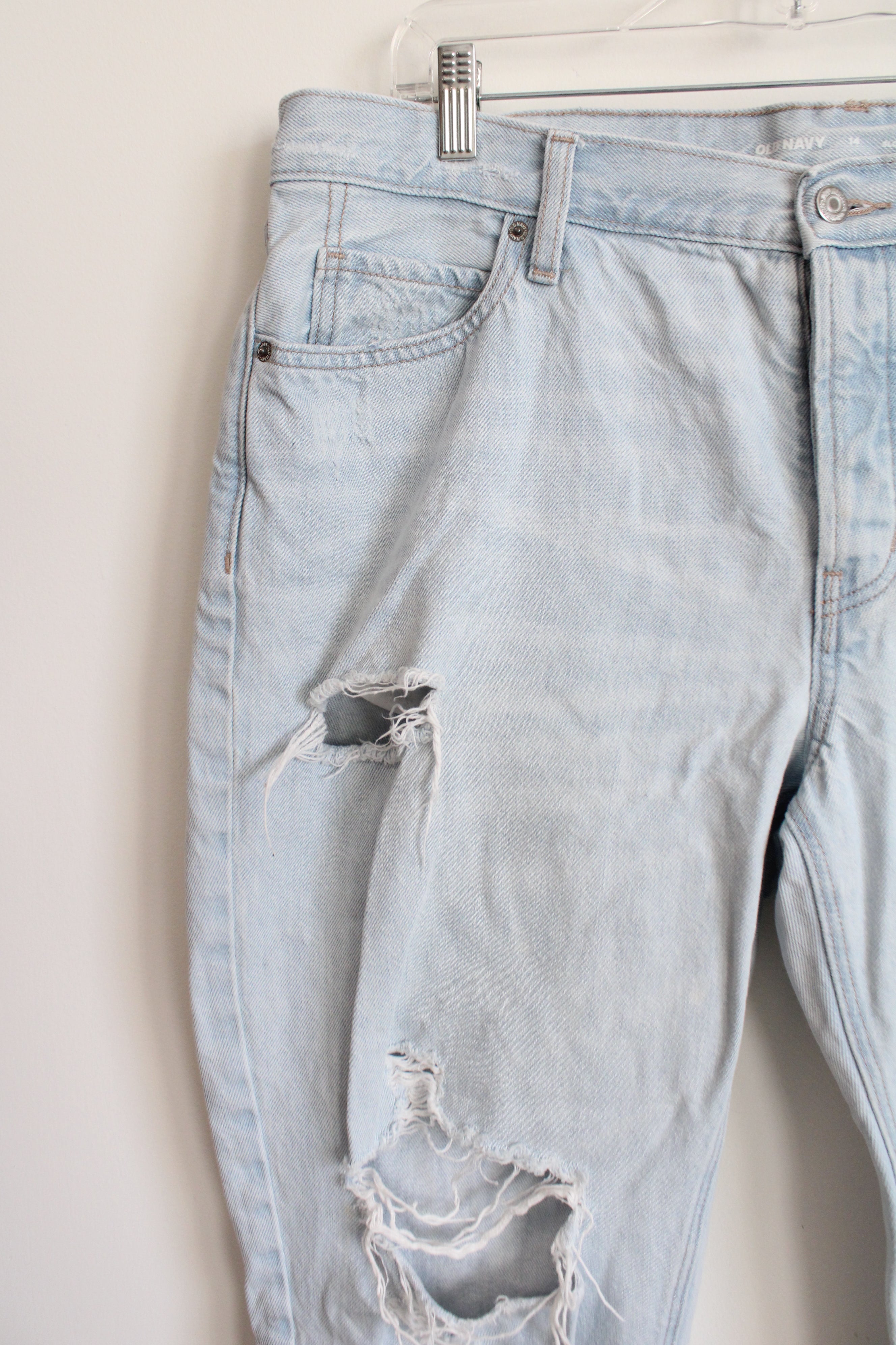 Old Navy Slouchy Taper Mid Rise Light Wash Jeans | 14