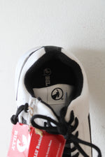 NEW BILLY Basics Goat Hoop Black White Sneakers | Size 6