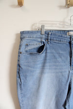Vintage America Weekend Crop Jeans | 22W
