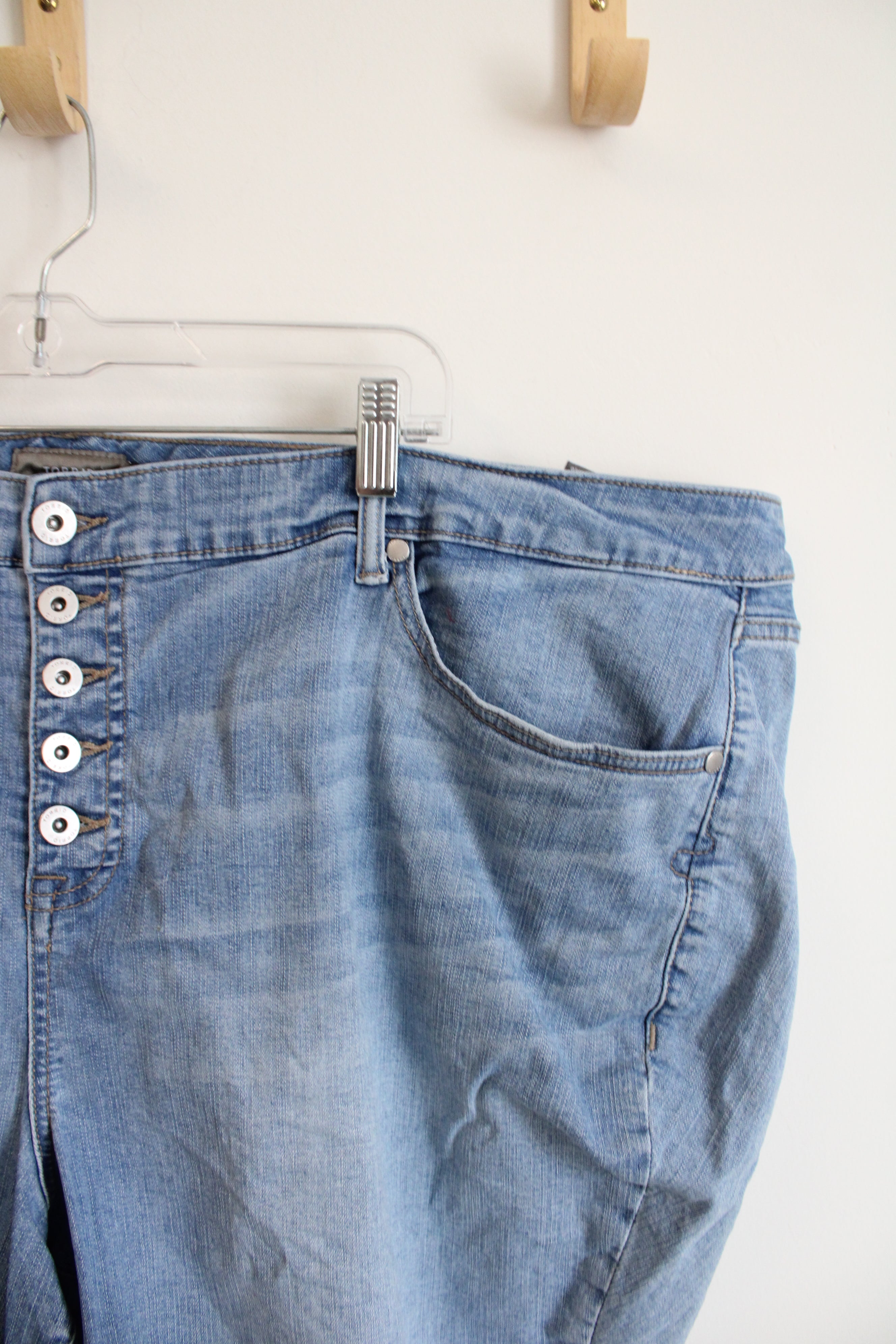 Torrid #FeelTheFit Jean Shorts | 28