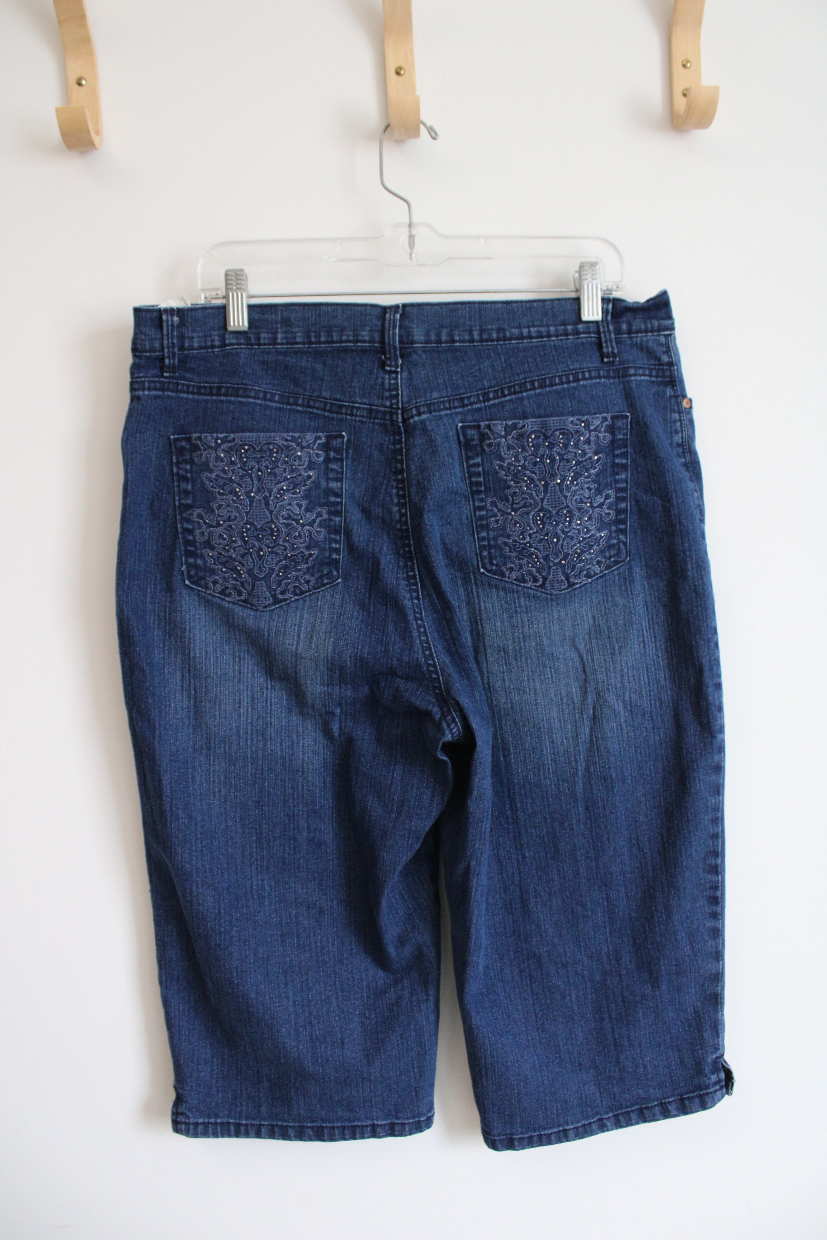 Gloria Vanderbilt Amanda Skimmer Capri Jeans | 16