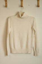 Neiman Marcus The Cashmere Collection Cream Turtleneck Sweater | S
