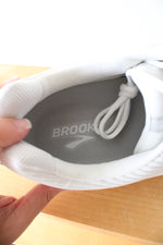 Brooks Addiction Walker 2 White Walking Shoes | Size 15 Wide