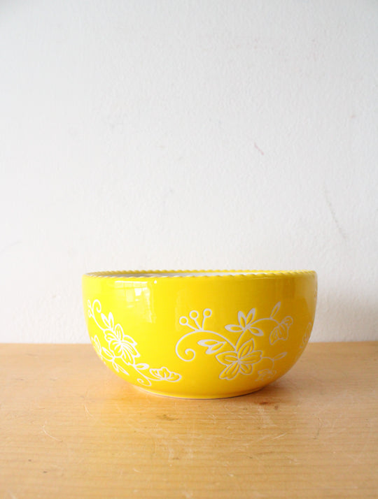 Temptations By Tara Floral Lace Yellow 18oz Bowl