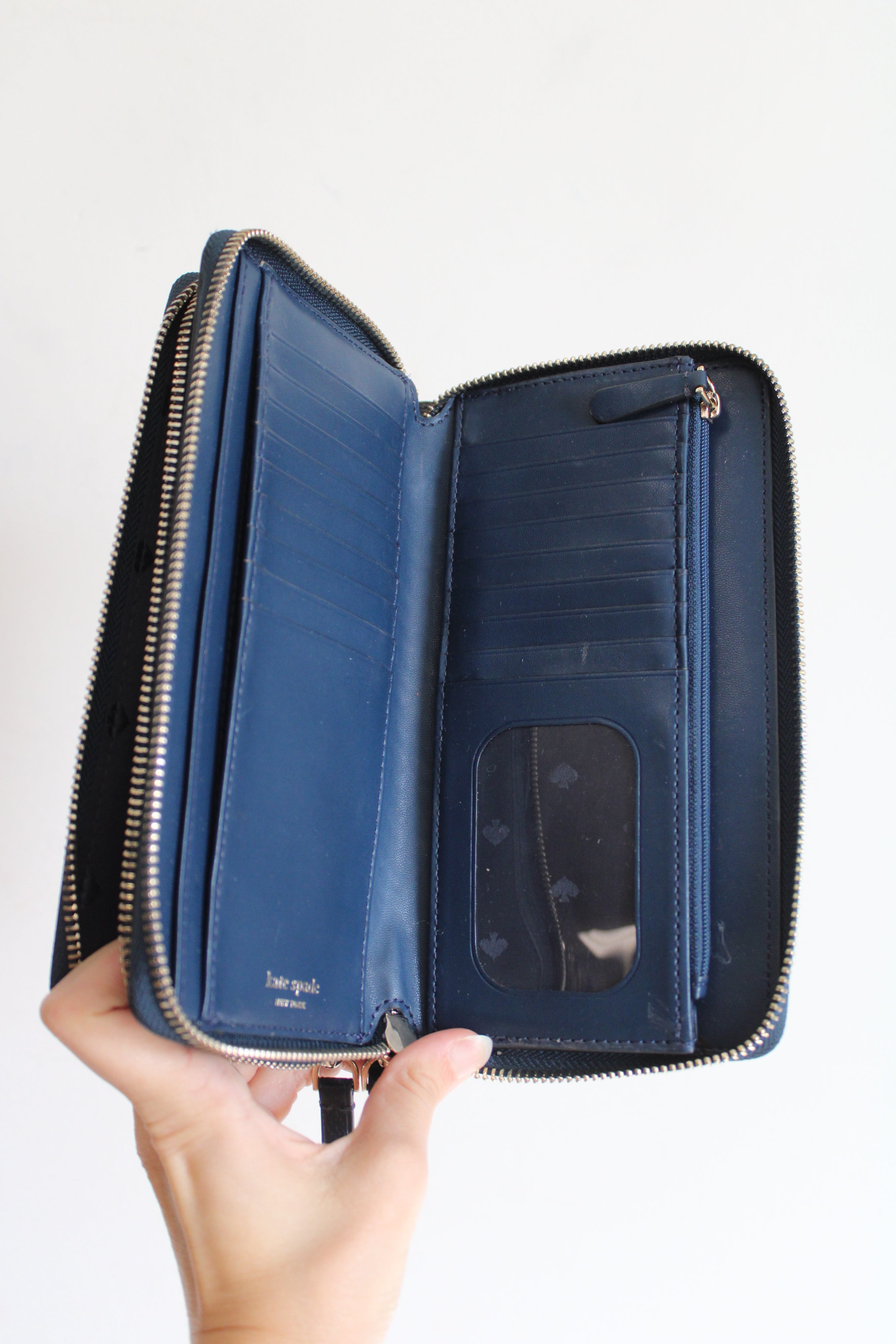 Kate Spade New York Blue Staci Large Carryall Wristlet