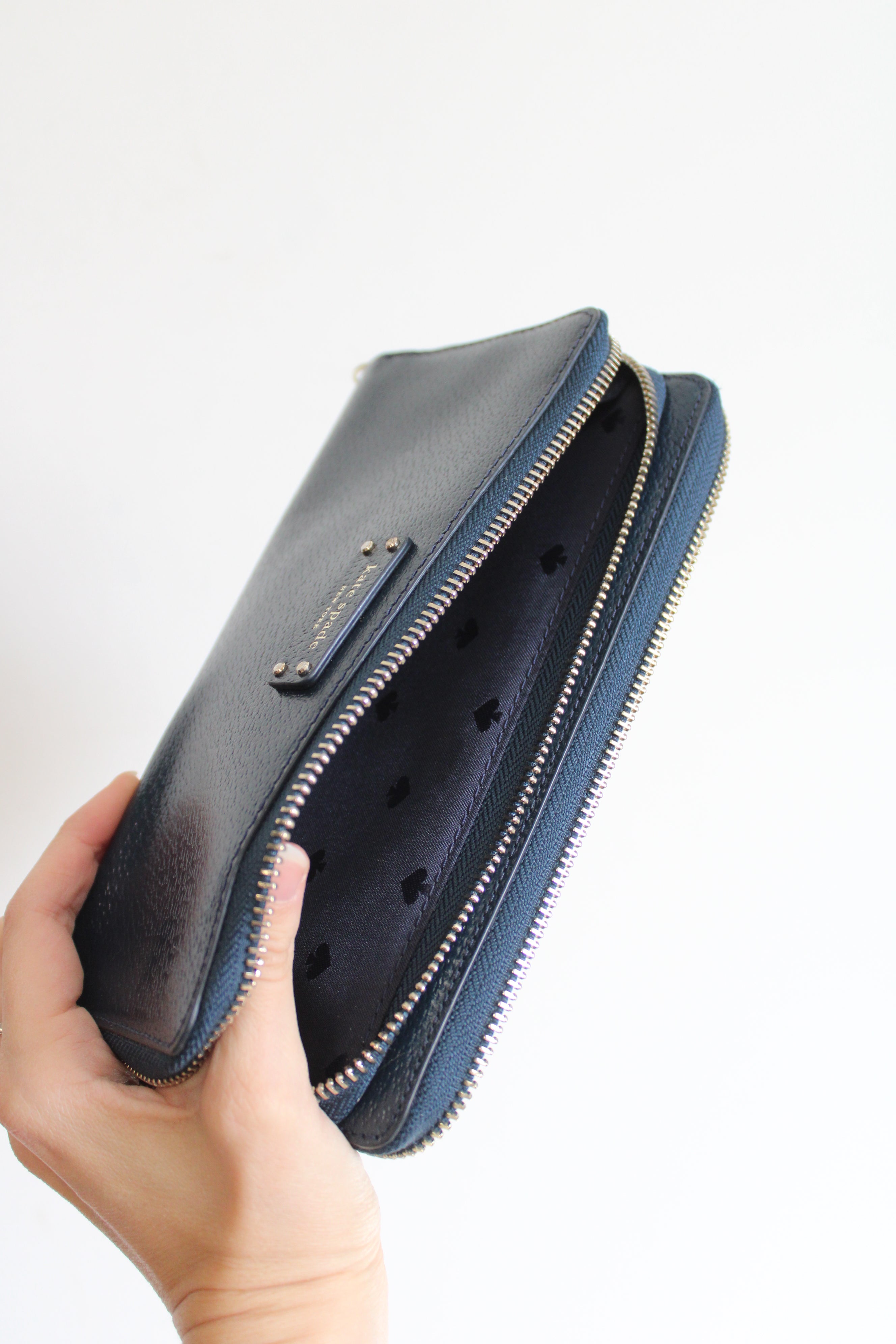 Kate Spade New York Blue Staci Large Carryall Wristlet