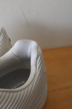 Brooks Addiction Walker 2 White Walking Shoes | Size 15 Wide