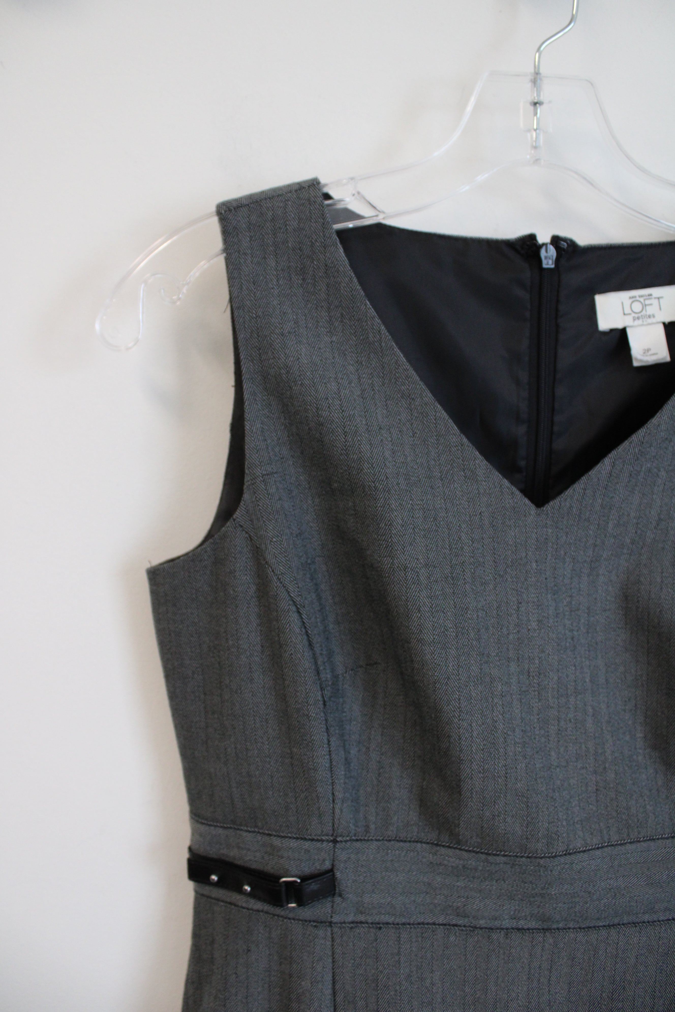 Ann Taylor LOFT Gray Sleeveless Sheath Dress | 2 Petite