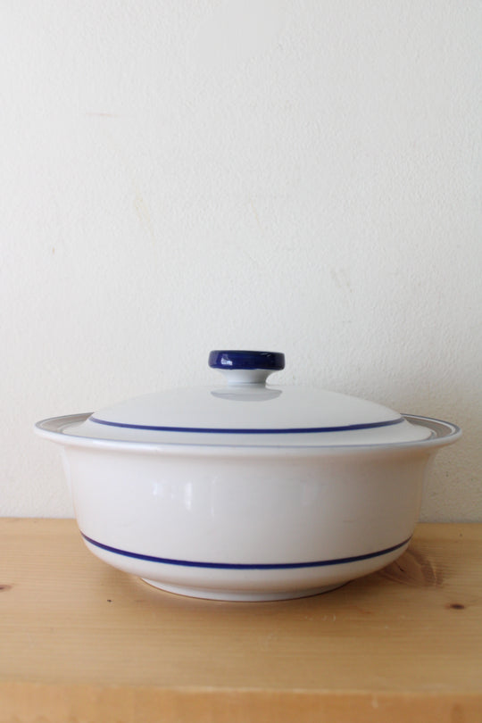 Salem Stoneware Covered Casserole White Dish | 10"