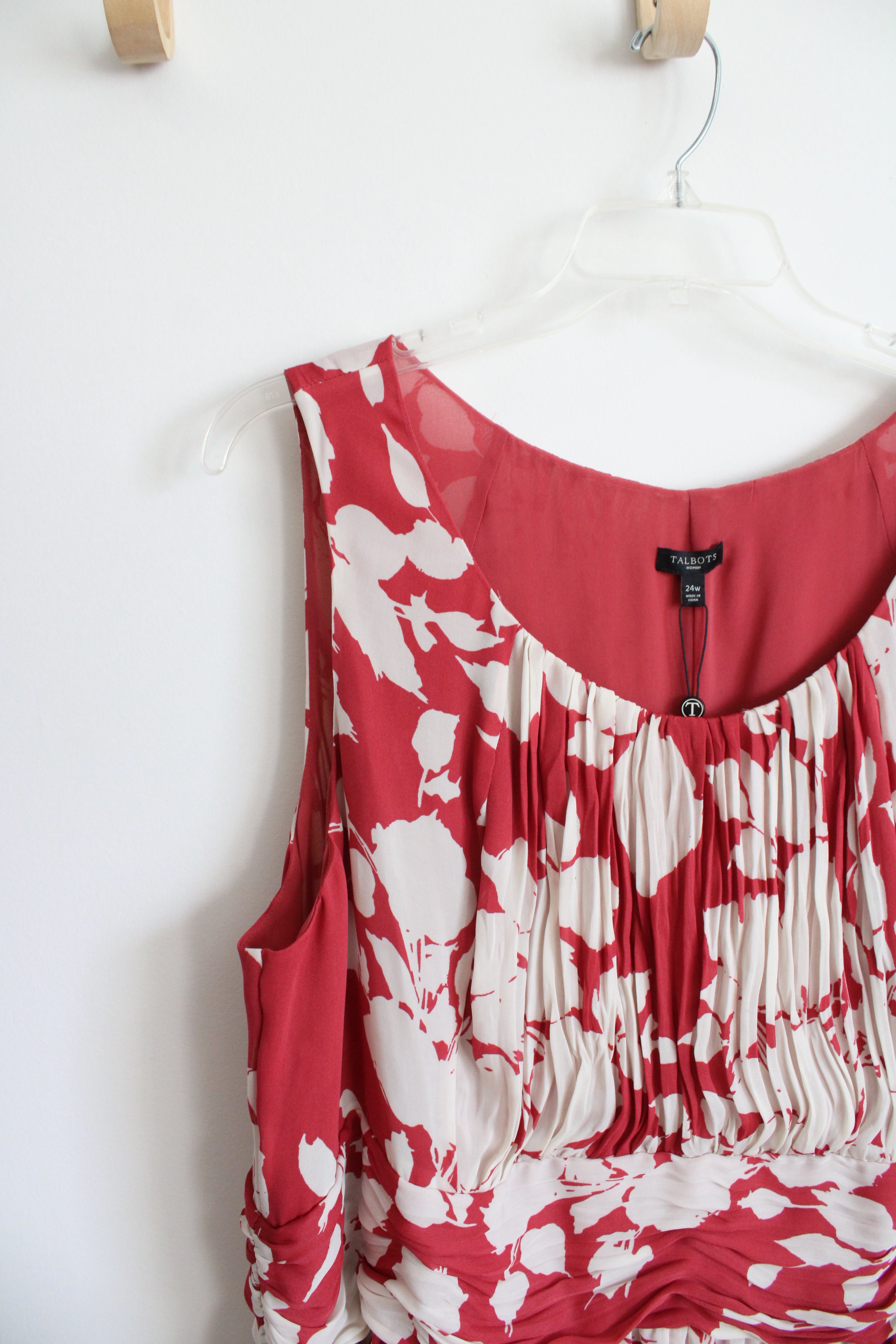 NEW Talbots Red & Cream Floral Pleated Dress | 24W