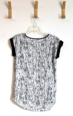 Express Black & White V-Neck Shirt | S