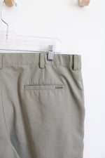 Izod Golf Tan Shorts | 40