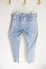 Universal Thread Skinny Light Wash Jeans | 16/33R