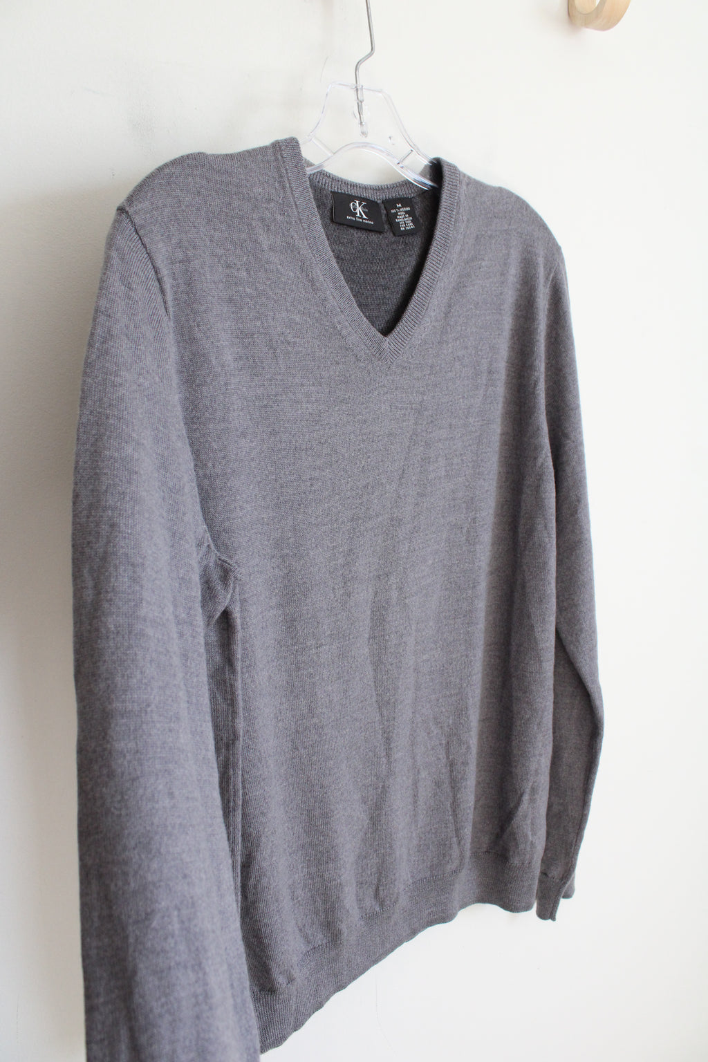 Calvin Klein Gray V-Neck Wool Sweater | M