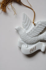 Avon 1981 Christmas Remembrance Ceramic Dove Ornament