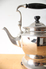 Vintage Universal Landers Frary & Clark Electric Water Kettle