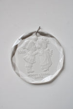 Christmas Treasures 1985 Mommy Kissing Santa Claus Collectors Ornament