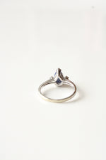 14K White Gold Blue Pear-Shaped Cabochon Star Sapphire Ring | Size 5
