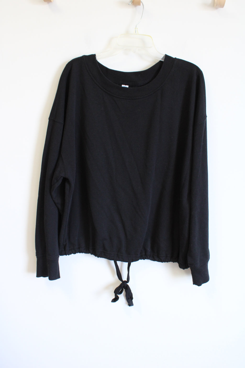 Old Navy Black Cinch Bottom Sweatshirt | XL