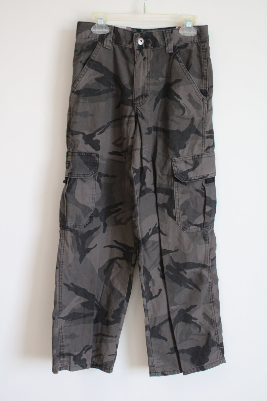 NEW Wrangler Camo Gray Cargo Pants | 12
