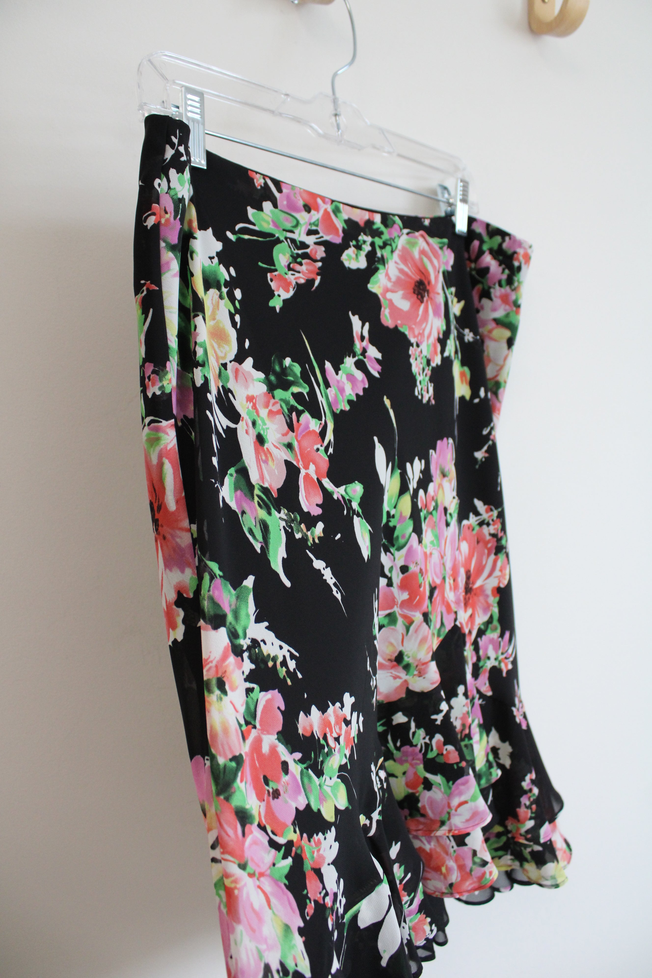 Chaps Black Colorful Floral Ruffled Skirt | L