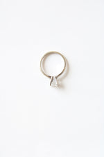 10K White Gold Clear Stone Solitaire Ring | Size 6