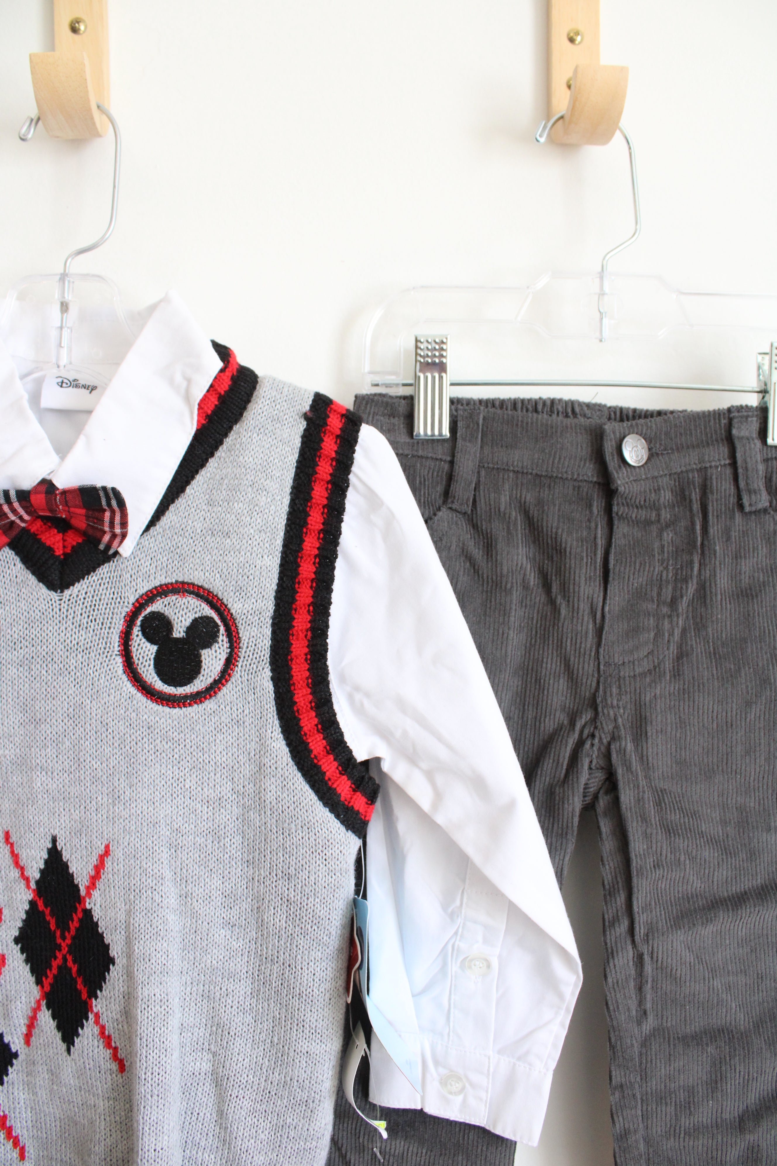 NEW Disney Junior 3-Piece Mickey Gray Argyle Vest & Gray Corduroy Pants Set | 3T
