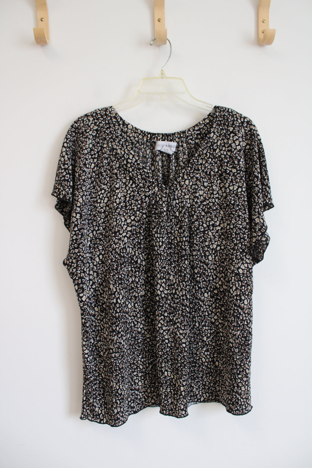 Sag Harbor Black & Tan Patterned Pleated Top | XL
