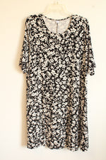 Old Navy Black and White Floral Short Sleeve Dress | XXL